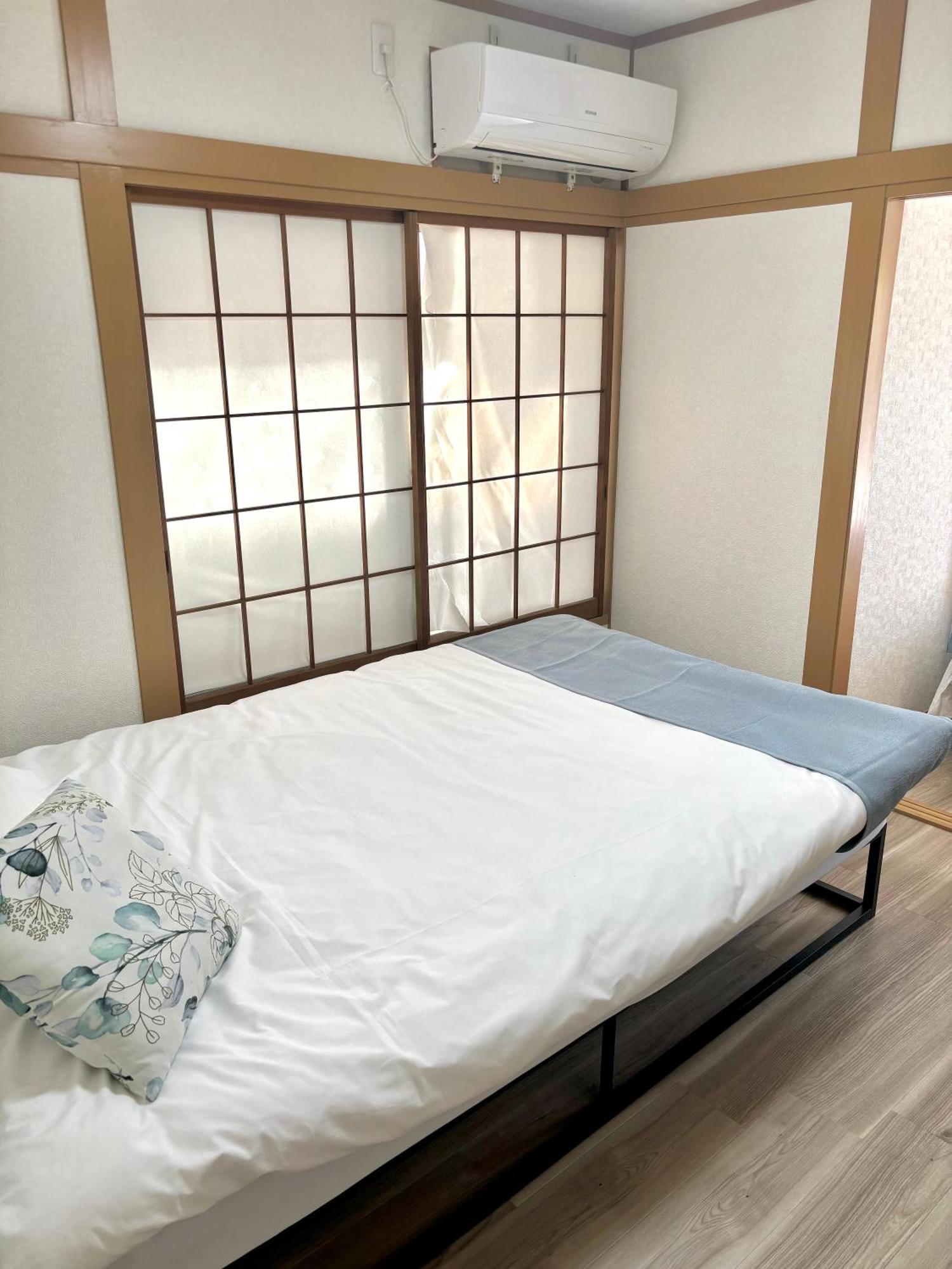 Apartment 四ツ木駅徒歩2分リノベーション済み家具家電無料wifi完備スカイツリー電車5分
